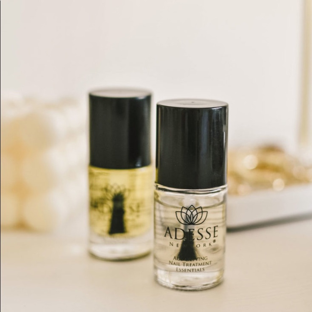 Adesse age defying nail treatment duo